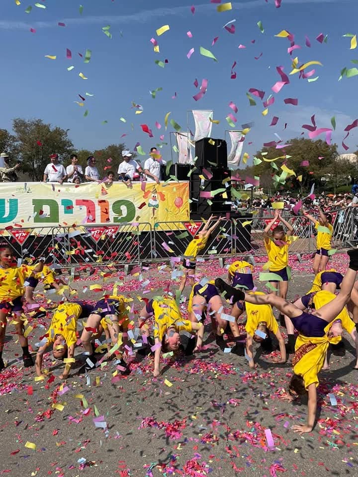 🎭 חגיגות ה-30 למודיעין: עדלאידע היסטורית, נס וסטילה והופעות ענק