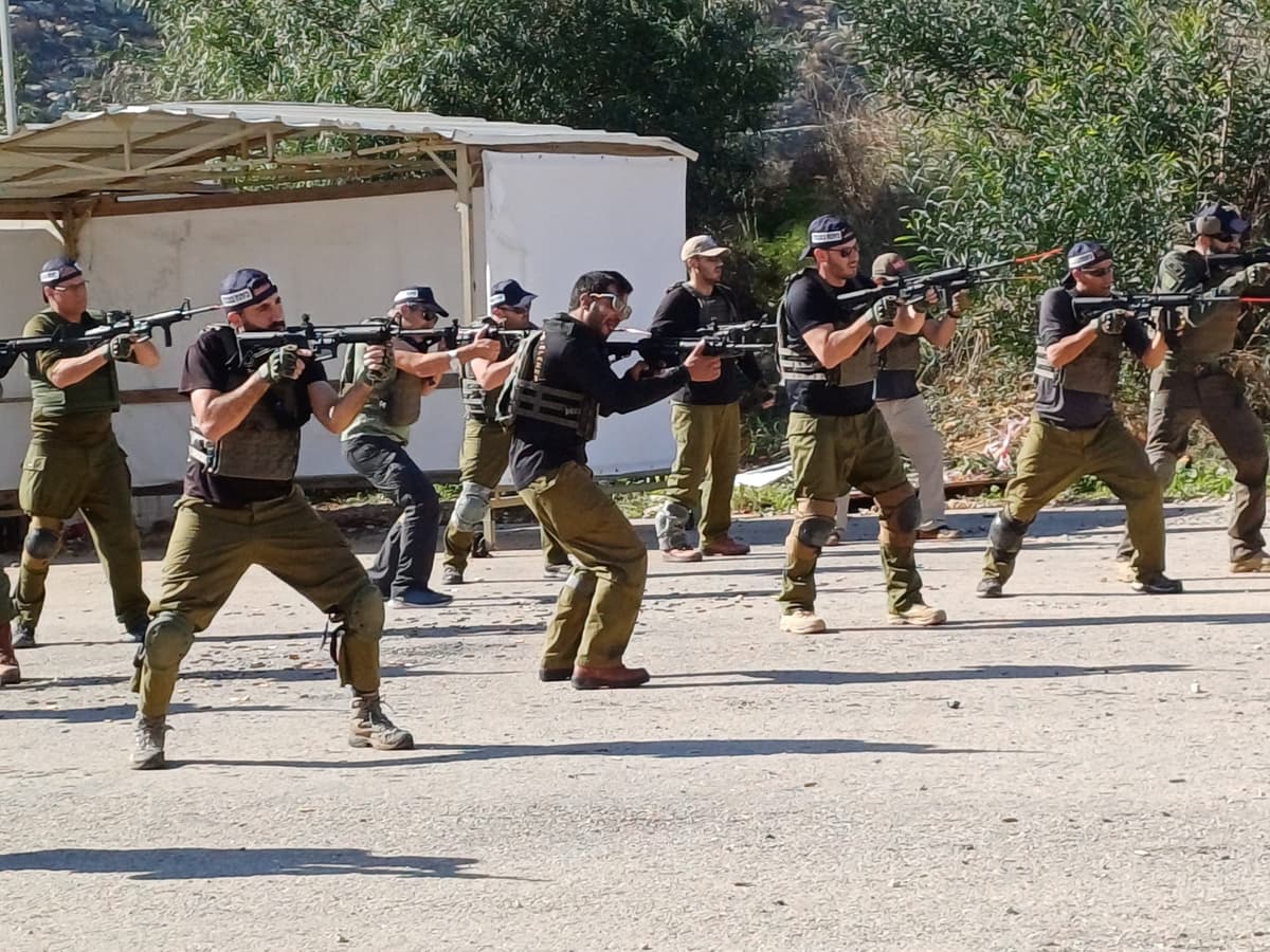 השכנים שהם קו ההגנה הראשון: מודיעין מרחיבה את כיתת הכוננות ומחפשת אתכם
