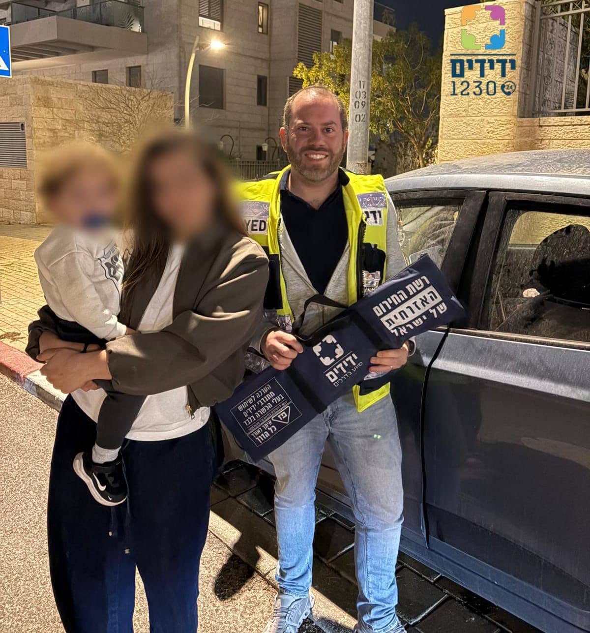 מודיעין: פעוט ננעל לבדו ברכב וחולץ בשלום על־ידי מתנדב ידידים