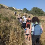 סודות הטבע נחשפים בוואדי ענבה! הצטרפו למסע מרתק עם החוקרים הצעירים של מודיעין – אל תחמיצו את זה!
