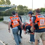 אירוע ברחוב מנחם בגין: בת 50 נפצעה